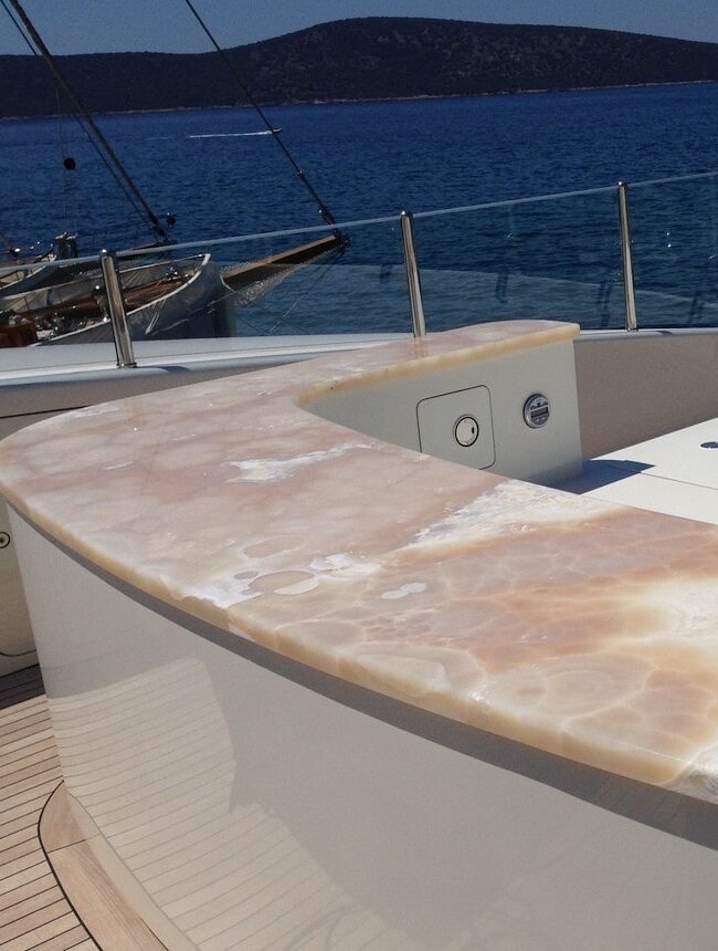 Console esterna yacht